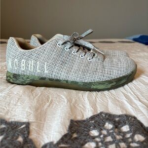 No bull training shoes